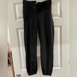 Lululemon cropped pants